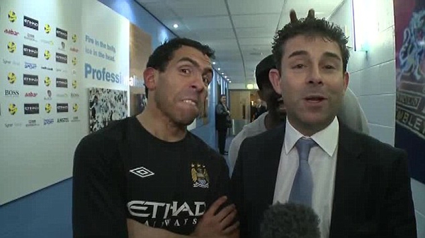 Tevez, Richards “troll” phiên dịch viên của Man City 3