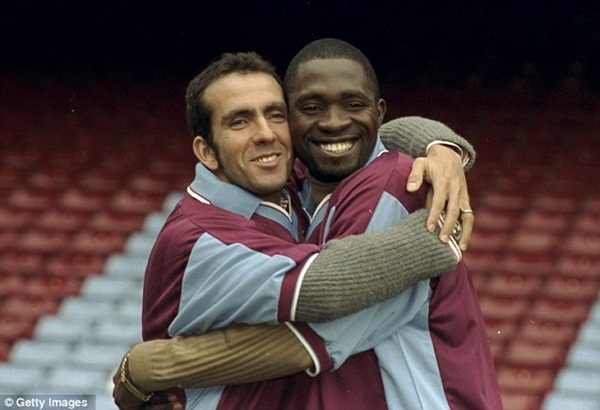 Fan Man City và West Ham lên kế hoạch tưởng nhớ Marc-Vivien Foe 6