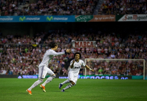 Athletic Bilbao 0-3 Real Madrid: Barca gọi, Real trả lời 1