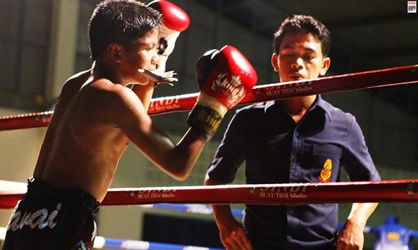 Tuổi thơ khắc nghiệt của những "tiểu võ sĩ"  Muay Thai 26