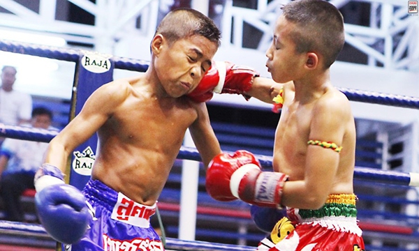 Tuổi thơ khắc nghiệt của những "tiểu võ sĩ"  Muay Thai 25