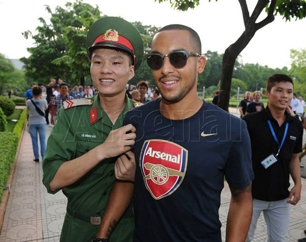 Arsenal &ndash; bậc thầy trong c&ocirc;ng t&aacute;c truyền th&ocirc;ng 1