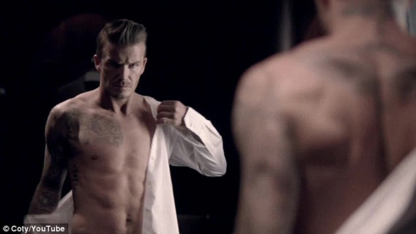 Beckham đầy quyến rũ trong clip quảng cáo mới 1