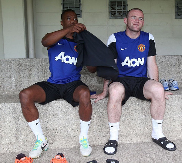 Rooney về nước sớm vì chấn thương 15