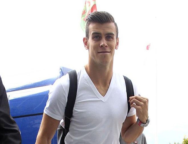 Đôi giày thi đấu mới của Bale được chuyển đến Madrid 3