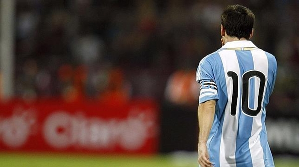 Messi bị con gái HLV tuyển Argentina chê tơi tả 3