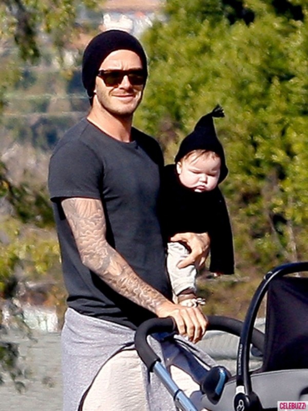 Những hình ảnh siêu dễ thương của bé Harper Seven Beckham 6