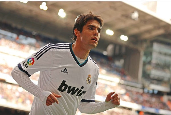 Đội hình "dải ngân hà" trị giá 16.800 tỷ đồng của Real Madrid 7 Đội hình "dải ngân hà" trị giá 16.800 tỷ đồng của Real Madrid 7