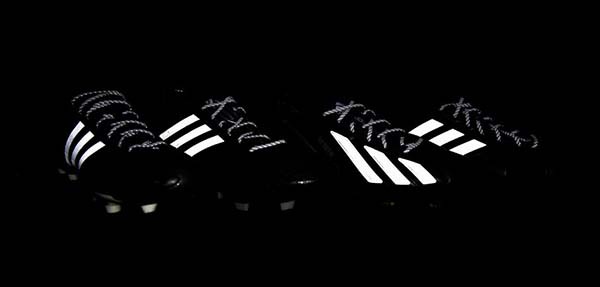 Adidas cho ra mắt bộ sưu tập giày phản quang vô cùng ấn tượng 1