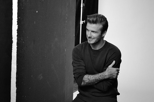 Beckham lịch lãm trong ảnh bìa sách mới 2