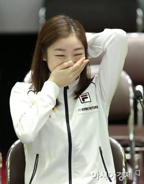 Nữ hoàng trượt băng Hàn Quốc Kim Yuna "xấu" bất ngờ vì không trang điểm 8