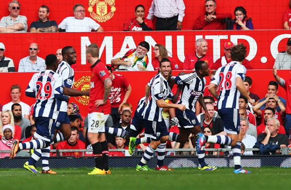 West Brom ra đĩa DVD mừng chiến thắng Manchester United 1