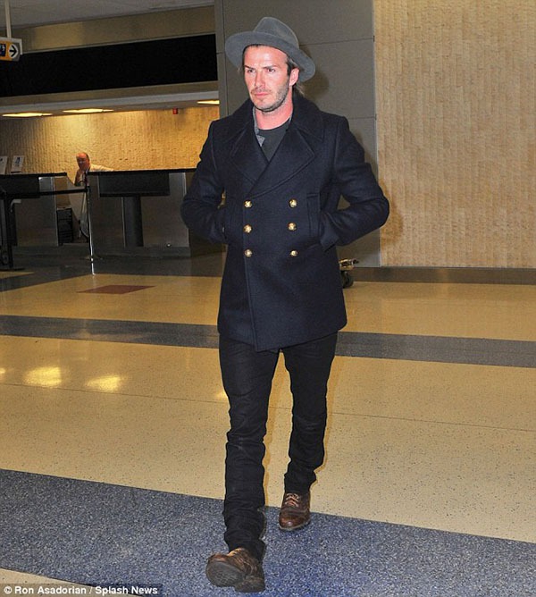 Beckham xuất hiện lịch lãm với chiếc áo 72 triệu đồng 1