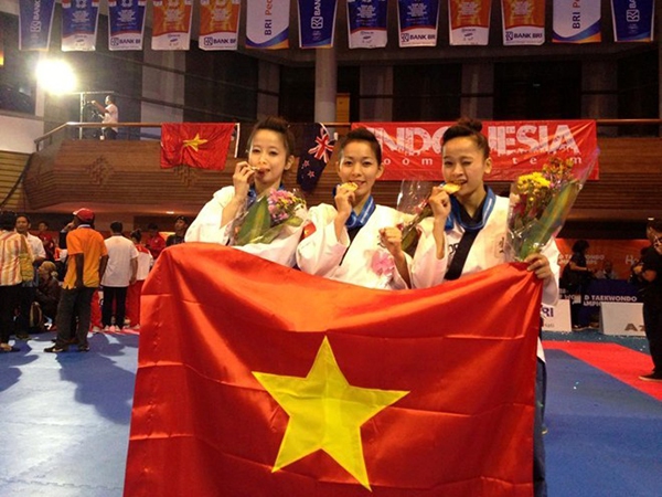 Bản tin SEA Games 27 ngày 18/12: Tin vui từ Điền kinh, Judo, Việt Nam có 54 HCV 2