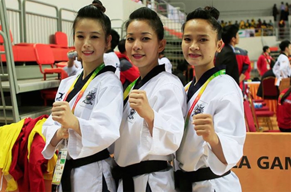 Hot girl Taekwondo Châu Tuyết Vân lọt top 8 công dân trẻ tiêu biểu TP.HCM 2