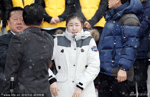 Nữ hoàng trượt băng Kim Yuna "phát khóc" vì rét 2
