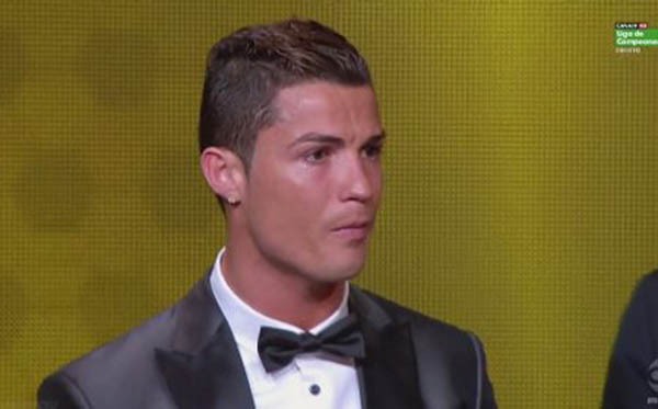 Những giọt nước mắt hạnh phúc của "Quả bóng vàng" Ronaldo 8