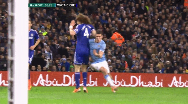 Sao Man City tạo &ldquo;si&ecirc;u phẩm ăn vạ&rdquo; tại FA Cup 1