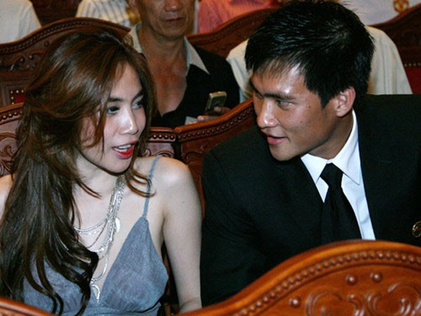 Những cặp đôi đẹp nhất làng bóng đá Việt Nam 1