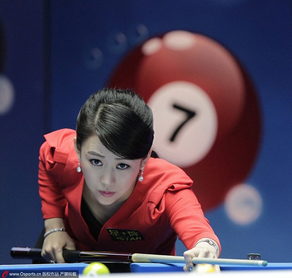 "Mỹ nữ không tuổi" làng billiards Phan Hiểu Đình chu môi, phồng má như "xì tin" 2