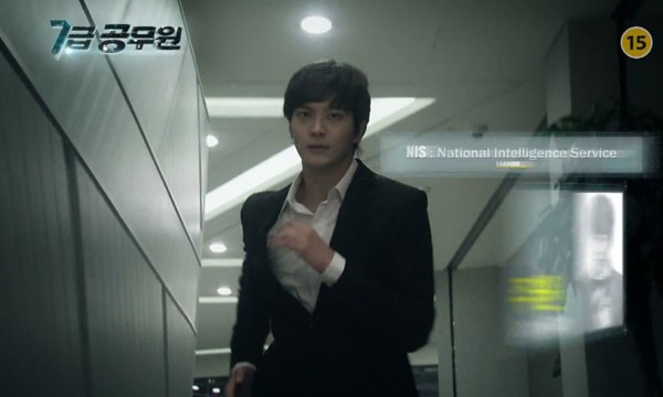 Joo Won méo mặt vì bị người đẹp tát 10