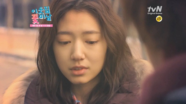 Dok Mi (Park Shin Hye) ngất xỉu vì thất tình 2