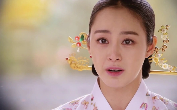 "T&igrave;nh địch" khoe ảnh tắm, cạnh tranh với Kim Tae Hee 5