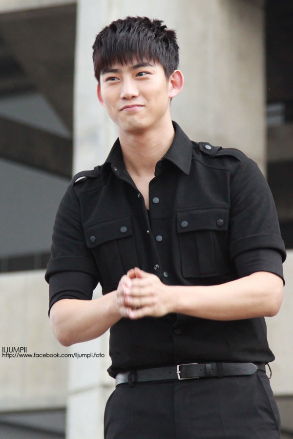 Taecyeon (2PM) yêu phải sếp nữ có "dị năng" 5