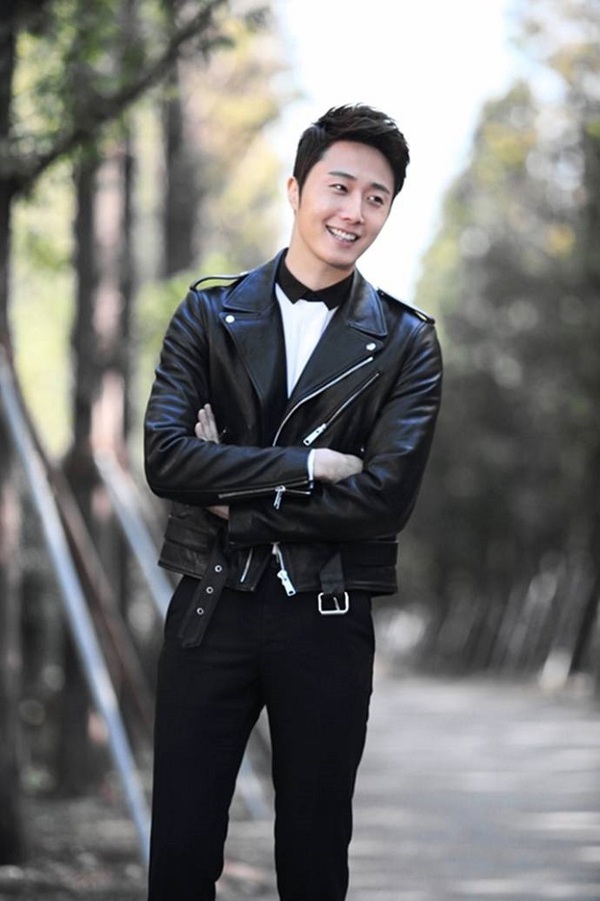 UEE - Jung Il Woo "đen toàn tập" trong "Golden Rainbow" 2