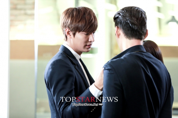 Eun Sang (Park Shin Hye) ngăn cản Kim Tan (Lee Min Ho) động thủ 2