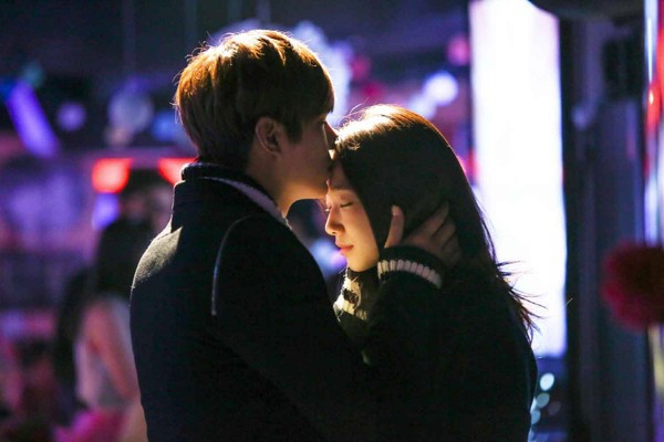 Nàng Lọ Lem không hề đơn giản của "The Heirs" 16