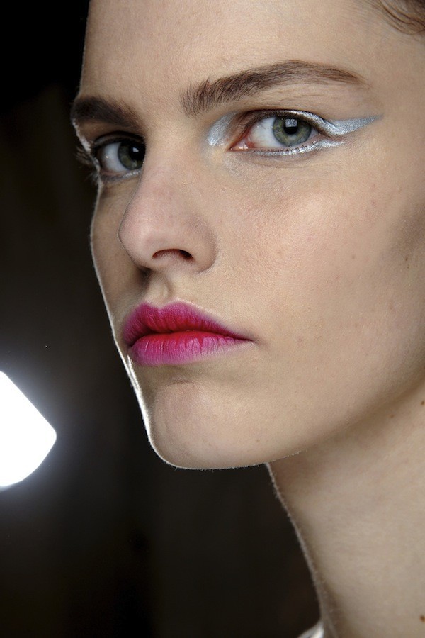 Những xu hướng make up l&yacute; tưởng từ s&agrave;n diễn Thu/Đ&ocirc;ng 2013 5