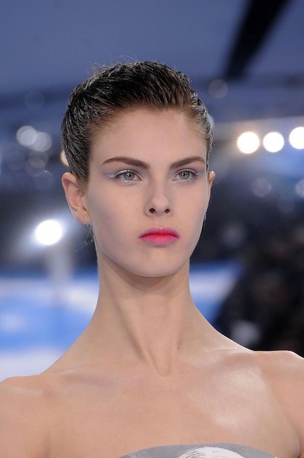 Những xu hướng make up l&yacute; tưởng từ s&agrave;n diễn Thu/Đ&ocirc;ng 2013 17