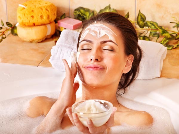 Tự chế mặt nạ trắng da hoàn hảo cho 3 loại da thông dụng 4