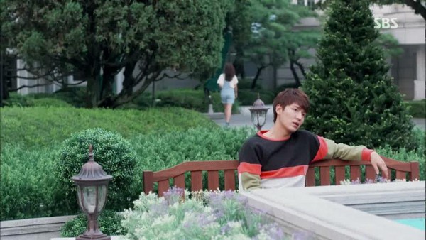 "Zoom in" phong c&aacute;ch của "những người thừa kế đ&igrave;nh đ&aacute;m" trong The Heirs 4