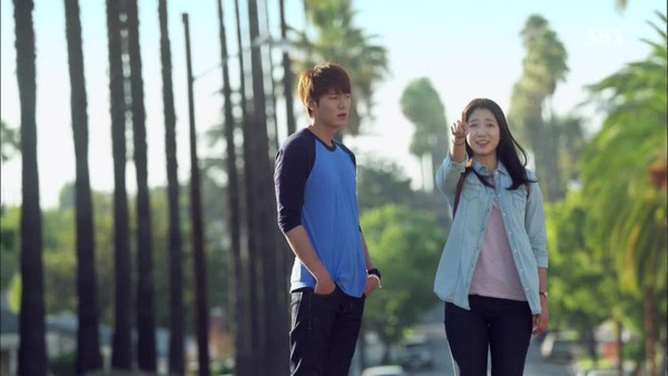 "Zoom in" phong cách của "những người thừa kế đình đám" trong The Heirs 22