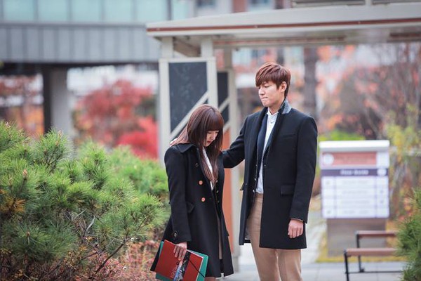 "Đọc hiệu soi giá" BST áo khoác hoành tráng trong The Heirs 61