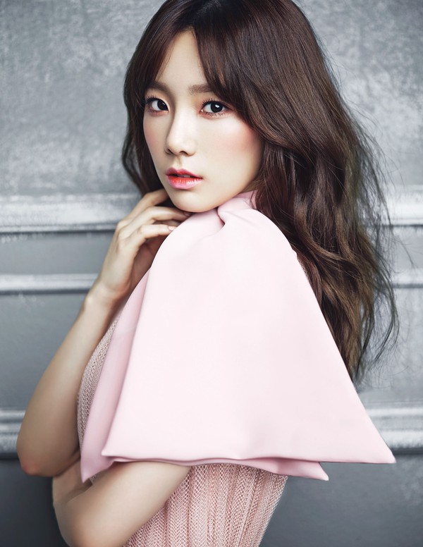 Tae Yeon - SNSD & Kim Woo Bin mỗi người 1 vẻ tr&ecirc;n tạp ch&iacute; 7
