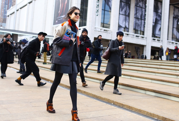 Đã mắt với street style "siêu sặc sỡ" tại New York Fashion Week 20