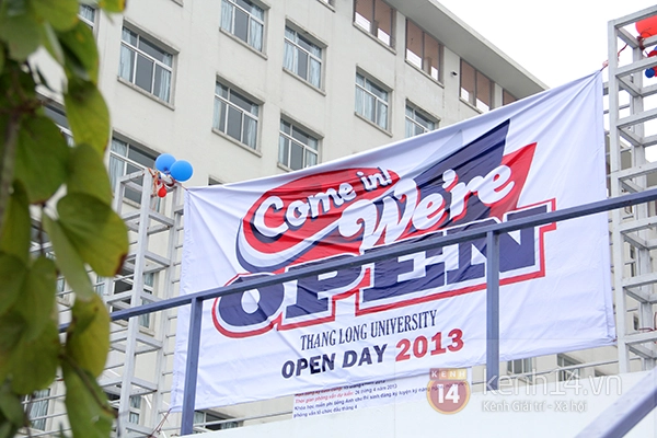 Sinh viên ĐH Thăng Long rộn rã ngày hội “Open day” 6