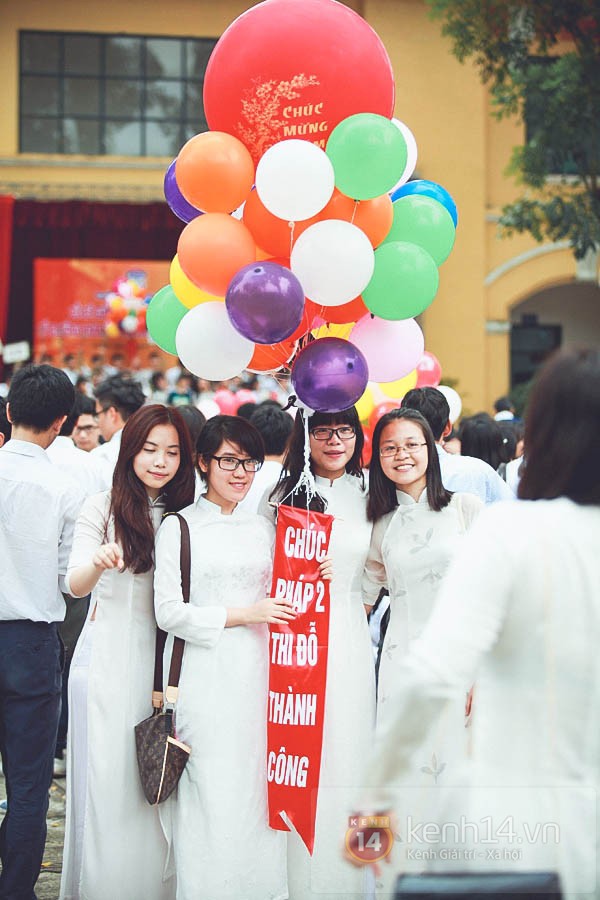 Nghẹn ng&agrave;o gi&acirc;y ph&uacute;t chia tay của teen Kim Li&ecirc;n v&agrave; Chu Văn An 37