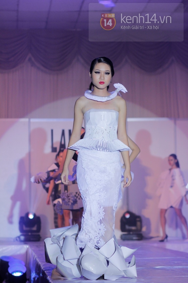 Fashion show "Góc cạnh" cực ấn tượng của các Amser 13