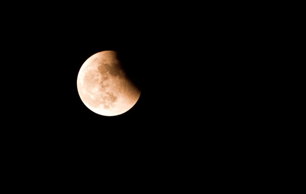 Ngắm trọn vẹn hình ảnh "mặt trăng máu" trên bầu trời Việt Nam 25