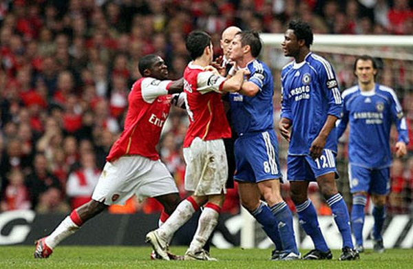 Những cuộc đối đầu kinh điển giữa Chelsea – Arsenal 12