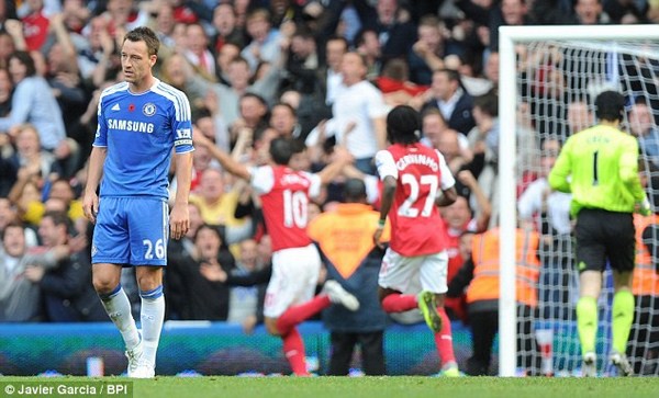 Những cuộc đối đầu kinh điển giữa Chelsea – Arsenal 17