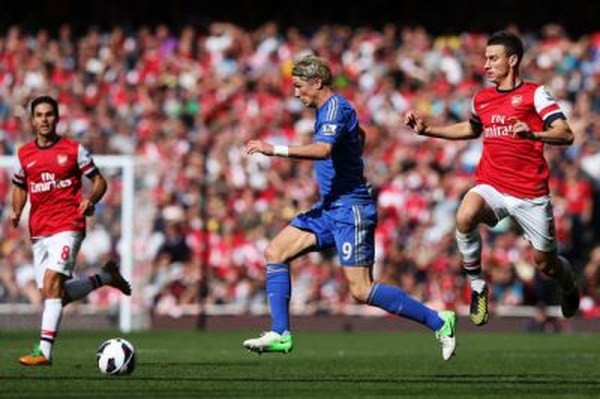 Những cuộc đối đầu kinh điển giữa Chelsea – Arsenal 19