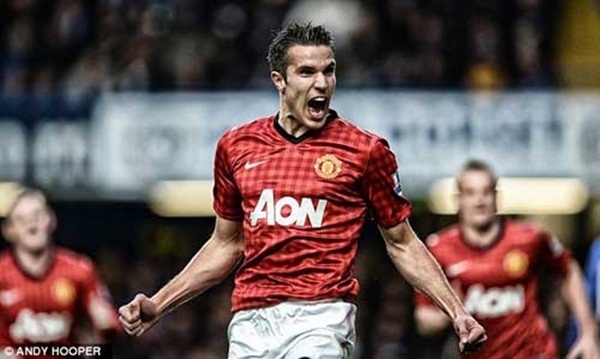 Đọ điểm Van Persie - Luis Suarez: Một ch&iacute;n một mười 8