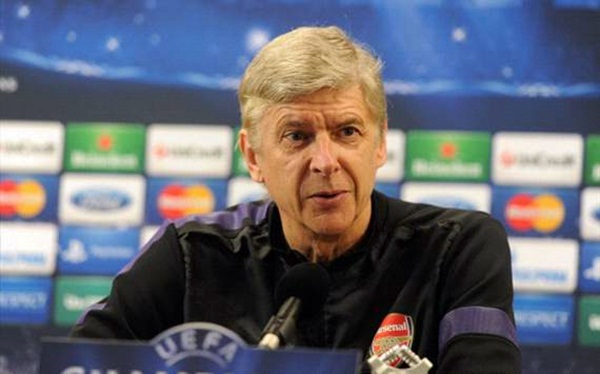 "Bóc mẽ" những điểm xấu của “Giáo sư” Wenger 2