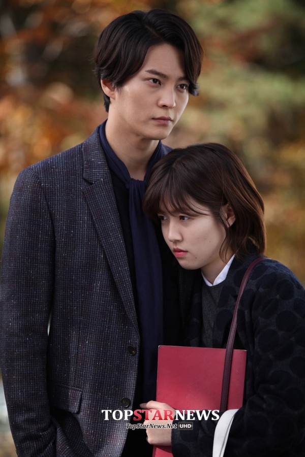 "Nhạc trưởng" Joo Won ôm chặt Shim Eun Kyung trước mặt đối thủ 4