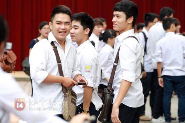 Thời tiết khá mát mẻ trong buổi đầu thi tốt nghiệp THPT 1
